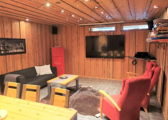 Chalet Leviday 1&2 *